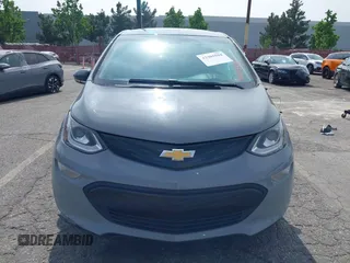 2019 Chevrolet Bolt EV LT z VIN 1G1FW6S06K4102223, wystawiony jako IAAI lot #42305594 z przebiegiem 136 966 mil mil oraz . Historia ofert i sprzedaży dostępna na DreamBid. Obrazek 13.