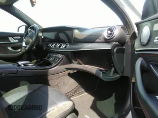 2018 Mercedes-Benz E with VIN WDDZF6EB8JA486593, listed as a IAAI auction lot 40496961 with 78,160 mi miles. Bid and sale history available at carsss.com. Image 5.