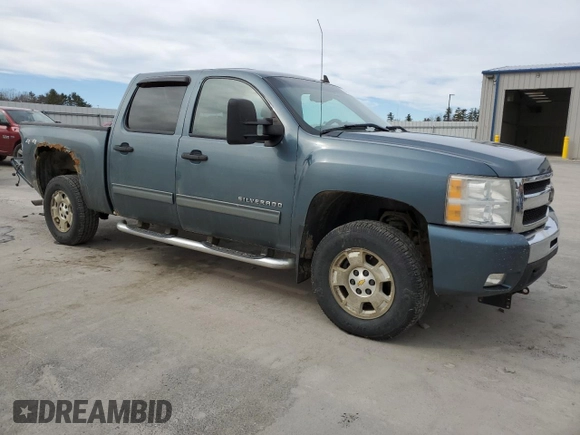 2011 Chevrolet Silverado 1500 LT with VIN 1GCPKSE34BF246864, listed as a Copart auction lot 49127515 with 178,250 mi miles and Salvage Title. Bid and sale history available at DreamBid. Image 4.