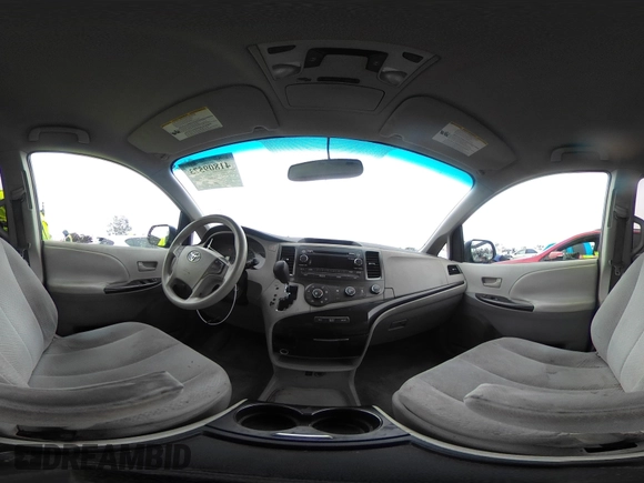 2011 Toyota Sienna LE AAS with VIN 5TDKK3DC0BS119675, listed as a IAAI auction lot 41809573 with 289,496 mi miles. Bid and sale history available at carsss.com. Image 19.