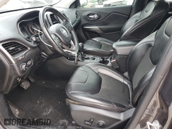 2020 Jeep Cherokee Latitude Plus with VIN 1C4PJLLB9LD548909, listed as a Copart auction lot 44524555 with 88,129 mi miles and Salvage Title. Bid and sale history available at carsss.com. Image 7.