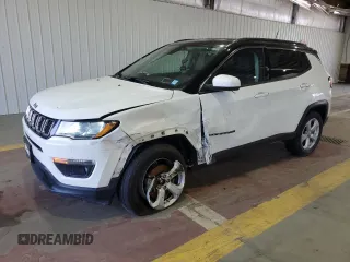 2020 Jeep Compass Latitude z VIN 3C4NJDBB8LT112495, wystawiony jako Copart lot #60070765 z przebiegiem 63 055 mil mil oraz Szkoda całkowita • Salvage title. Historia ofert i sprzedaży dostępna na DreamBid. Obrazek 1.