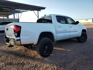 2020 Toyota Tacoma SR5 z VIN 3TMAZ5CN2LM115831, wystawiony jako Copart lot #59134155 z przebiegiem 116 532 mil mil oraz Szkoda całkowita • Salvage title. Historia ofert i sprzedaży dostępna na DreamBid. Obrazek 3.