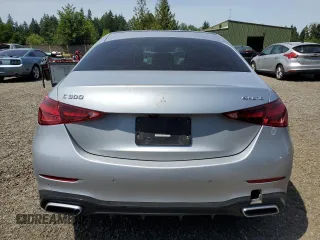 2022 Mercedes-Benz C 300 z VIN W1KAF4HB3NR047063, wystawiony jako Copart lot #57001265 z przebiegiem Nie podano mil oraz Szkoda całkowita • Salvage title. Historia ofert i sprzedaży dostępna na DreamBid. Obrazek 6.