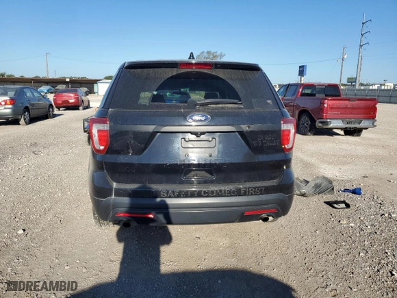 2017 Ford Police Interceptor Utility with VIN 1FM5K8AT9HGB82772, listed as a Copart auction lot 72548344 with 157,268 mi miles and Salvage Title. Bid and sale history available at carsss.com. Image 6.