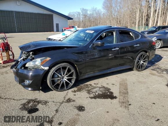 2012 Infiniti M37 with VIN JN1BY1AP2CM330080, listed as a Copart auction lot 82846994 with 0 mi miles and Salvage Title. Bid and sale history available at carsss.com. Image 1.