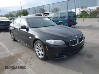 2013 BMW 5 Series 528i with VIN WBAXG5C53DD234207, listed as a IAAI auction lot 41725465 with 116,891 mi miles and . Bid and sale history available at carsss.com. Image 6.