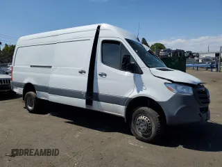 2020 Mercedes-Benz Sprinter with VIN W1W8EC6YXLT038619, listed as a Copart auction lot 69512774 with Not Provided miles and Salvage Title. Bid and sale history available at DreamBid. Image 4.