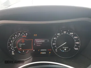 2016 Lincoln MKZ z VIN 3LN6L2GK1GR602447, wystawiony jako Copart lot #54505425 z przebiegiem 225 923 mil mil oraz Szkody całkowita. Historia ofert i sprzedaży dostępna na DreamBid. Obrazek 9.