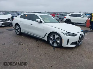 2024 BMW i4 xDrive40 with VIN WBY83FB09RFS52364, listed as a IAAI auction lot 41561267 with 1 mi miles. Bid and sale history available at carsss.com. Image 1.