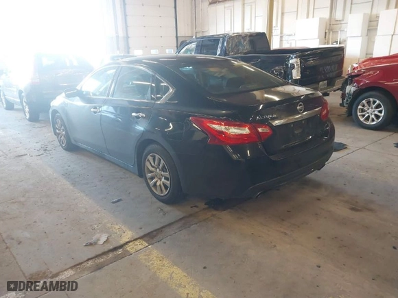 2017 Nissan Altima 2.5 S with VIN 1N4AL3APXHN356467, listed as a IAAI auction lot 41414684 with 117,173 mi miles. Bid and sale history available at carsss.com. Image 3.