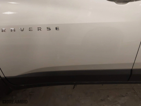 2020 Chevrolet Traverse LT Leather with VIN 1GNEVHKW6LJ273022, listed as a IAAI auction lot 41384946 with 87,535 mi miles. Bid and sale history available at carsss.com. Image 20.