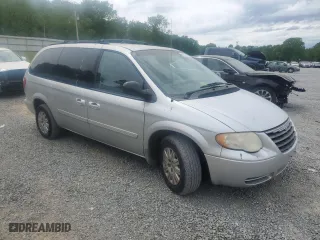 2007 Chrysler Town & Country LWB LX with VIN 2A8GP44R27R331052, listed as a Copart auction lot 54336965 with 233,929 mi miles and Clean Title. Bid and sale history available at carsss.com. Image 4.