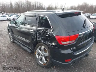 2013 Jeep Grand Cherokee Limited with VIN 1C4RJFBT9DC592257, listed as a IAAI auction lot 40955180 with 130,038 mi miles. Bid and sale history available at carsss.com. Image 3.