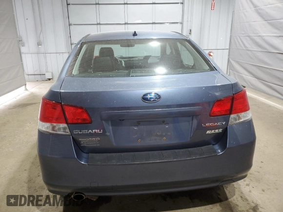 2014 Subaru Legacy Limited z VIN 4S3BMBM60E3002165, wystawiony jako Copart lot #57553175 z przebiegiem 150 422 mil mil oraz Szkoda całkowita • Salvage title. Historia ofert i sprzedaży dostępna na DreamBid. Obrazek 6.