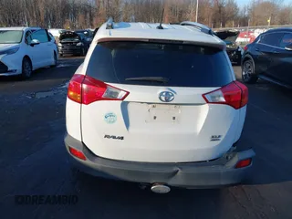 2014 Toyota RAV4 XLE with VIN 2T3RFREV1EW202699, listed as a IAAI auction lot 41117670 with 141,560 mi miles and . Bid and sale history available at DreamBid. Image 17.