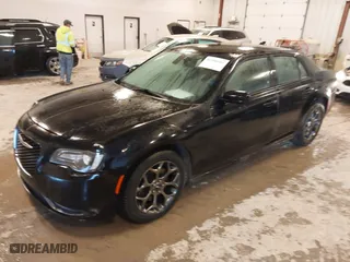 2016 Chrysler 300 with VIN 2C3CCAGG7GH329401, listed as a IAAI auction lot 41486084 with 163,942 mi miles. Bid and sale history available at carsss.com. Image 17.
