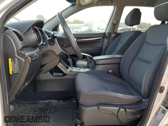 2011 Kia Sorento LX with VIN 5XYKT3A17BG135319, listed as a Copart auction lot 53529095 with 225,609 mi miles and Clean Title. Bid and sale history available at carsss.com. Image 7.