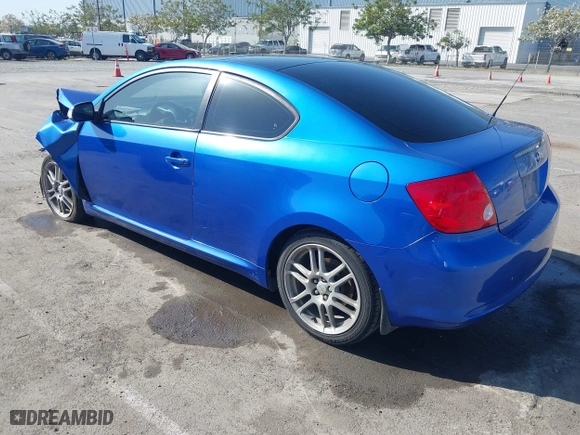 2006 Scion tC with VIN JTKDE167560136252, listed as a IAAI auction lot 42000724 with 168,727 mi miles. Bid and sale history available at carsss.com. Image 3.