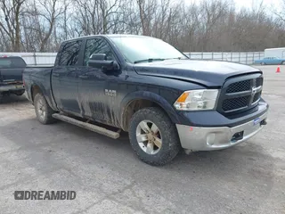 2015 Ram 1500 Big Horn z VIN 1C6RR7LG2FS728731, wystawiony jako IAAI lot #41956882 z przebiegiem 224 896 mil mil oraz . Historia ofert i sprzedaży dostępna na DreamBid. Obrazek 1.