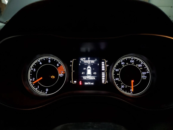 2020 Jeep Cherokee Latitude с VIN 1C4PJLCB2LD503472, выставлен на аукционе Copart как лот 52776325 с пробегом 58 475 миль миль и На запчасти • Non repairable. История ставок и продаж доступна на DreamBid. Изображение 9.