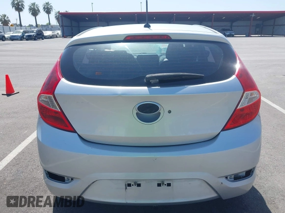 2016 Hyundai Accent SE with VIN KMHCT5AE5GU279763, listed as a IAAI auction lot 42110991 with 136,291 mi miles. Bid and sale history available at carsss.com. Image 16.