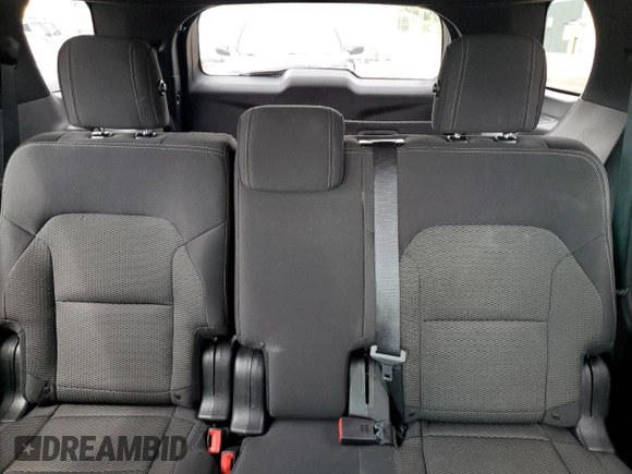 2017 Ford Explorer XLT with VIN 1FM5K7D85HGB28256, listed as a Copart auction lot 61349915 with 87,560 mi miles and Salvage title. Bid and sale history available at DreamBid. Image 10.
