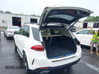 2023 Mercedes-Benz GLE 350 with VIN 4JGFB4KB5PA893681, listed as a IAAI auction lot 42606299 with 18,846 mi miles and . Bid and sale history available at DreamBid. Image 3.