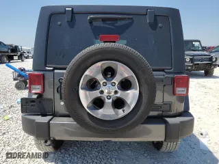 2018 Jeep Wrangler JK Unlimited Sahara with VIN 1C4HJWEG1JL919420, listed as a Copart auction lot 68130694 with 62,130 mi miles and Salvage Title. Bid and sale history available at carsss.com. Image 6.