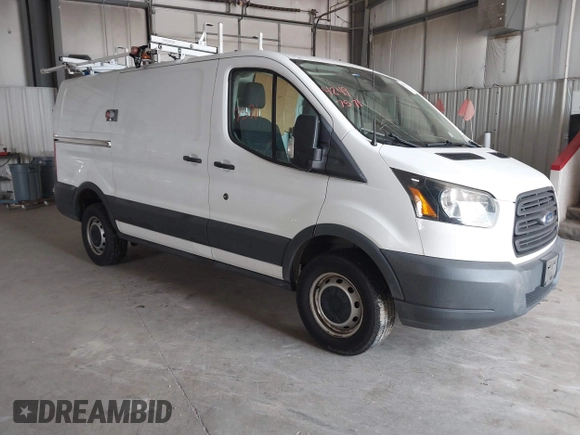 2016 Ford Transit Cargo z VIN 1FTYR1YM7GKB55438, wystawiony jako IAAI lot #42497571 z przebiegiem 66 612 mil mil oraz . Historia ofert i sprzedaży dostępna na DreamBid. Obrazek 1.