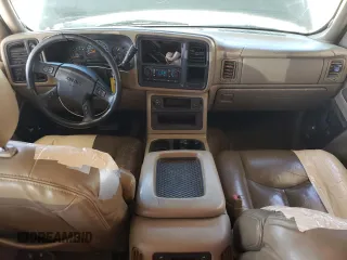 2004 GMC Sierra 1500 SLE z VIN 2GTEK13TX41377215, wystawiony jako Copart lot #53242885 z przebiegiem 202 070 mil mil oraz Szkoda całkowita • Salvage title. Historia ofert i sprzedaży dostępna na DreamBid. Obrazek 8.