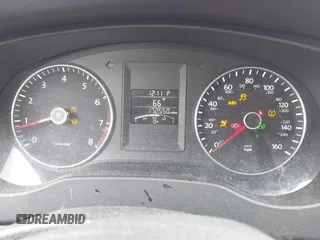 2014 Volkswagen Jetta SE with VIN 3VWD07AJ2EM209176, listed as a IAAI auction lot 42460383 with 172,550 mi miles and . Bid and sale history available at DreamBid. Image 7.