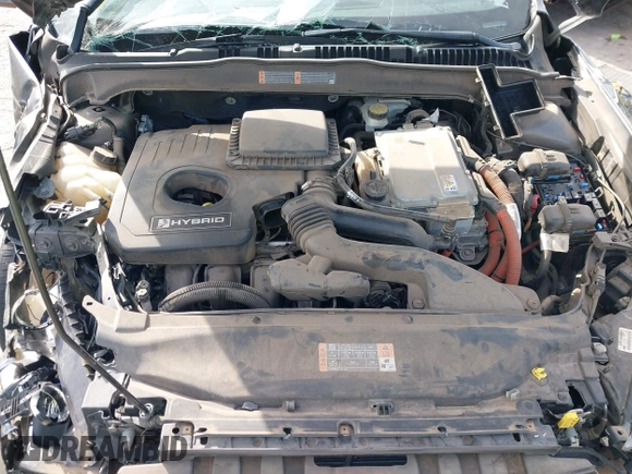 2015 Ford Fusion SE Hybrid with VIN 3FA6P0LUXFR266743, listed as a IAAI auction lot 40862039 with 116,610 mi miles. Bid and sale history available at carsss.com. Image 10.
