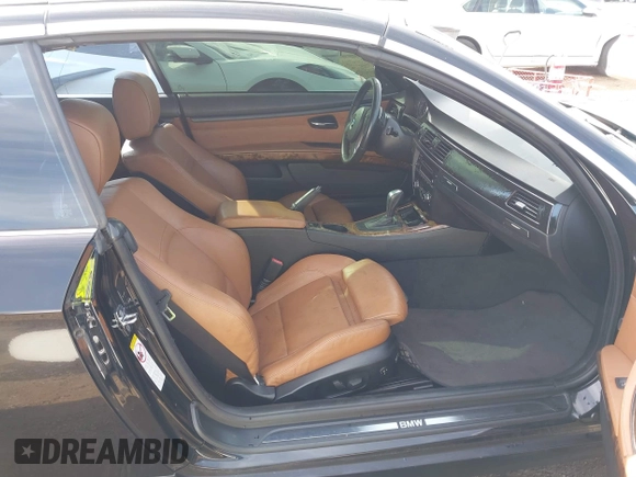 2008 BMW 3 Series 335i with VIN WBAWL73568PX59639, listed as a IAAI auction lot 41729941 with 241,931 mi miles and . Bid and sale history available at carsss.com. Image 5.