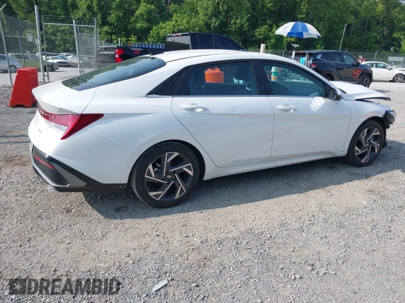 2024 Hyundai Elantra Limited с VIN KMHLP4DG9RU800577, выставлен на аукционе IAAI как лот 42484059 с пробегом 24 731 миль миль и . История ставок и продаж доступна на DreamBid. Изображение 4.