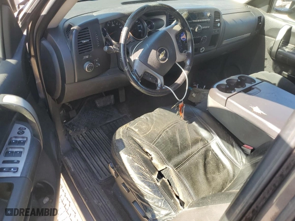 2007 Chevrolet Silverado 1500 LT w/1LT with VIN 1GCEC19J17E575140, listed as a Copart auction lot 78829764 with 221,631 mi miles and Salvage Title. Bid and sale history available at carsss.com. Image 8.