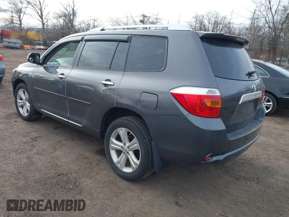 2010 Toyota Highlander Limited with VIN 5TDDK3EH8AS014092, listed as a IAAI auction lot 41498965 with 228,770 mi miles and . Bid and sale history available at DreamBid. Image 3.