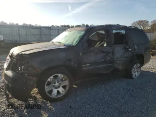 2013 GMC Yukon SLT with VIN 1GKS1CE06DR319554, listed as a Copart auction lot 85426204 with 177,526 mi miles and Salvage Title. Bid and sale history available at carsss.com. Image 1.