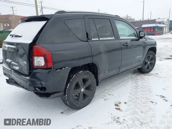 2016 Jeep Compass High Altitude z VIN 1C4NJDEB8GD758174, wystawiony jako IAAI lot #41235089 z przebiegiem 144 841 mil mil oraz . Historia ofert i sprzedaży dostępna na DreamBid. Obrazek 4.