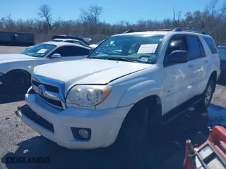 2006 Toyota 4Runner SR5 with VIN JTEZU14R768063791, listed as a IAAI auction lot 41662473 with 170,391 mi miles. Bid and sale history available at carsss.com. Image 2.