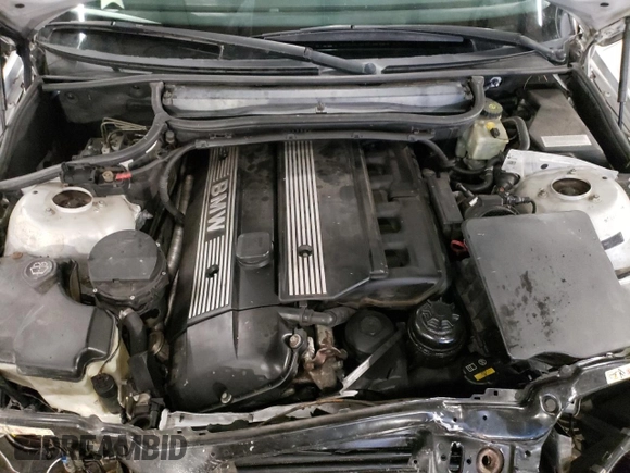 2001 BMW 3 Series 330i with VIN WBAAV53491JR80273, listed as a Copart auction lot 85076974 with 0 mi miles and Salvage Title. Bid and sale history available at carsss.com. Image 11.