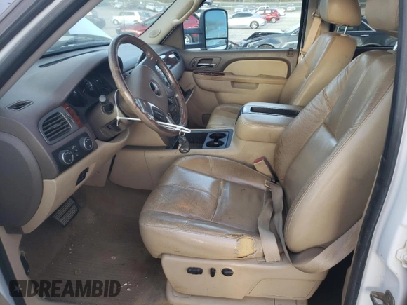 2012 GMC Sierra 2500HD SLT with VIN 1GT121C88CF199581, listed as a Copart auction lot 82166664 with 169,367 mi miles and Clean title. Bid and sale history available at DreamBid. Image 7.