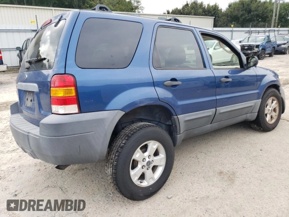 2007 Ford Escape XLT with VIN 1FMYU03Z47KA39170, listed as a Copart auction lot 75157914 with 141,672 mi miles and Salvage Title. Bid and sale history available at carsss.com. Image 3.