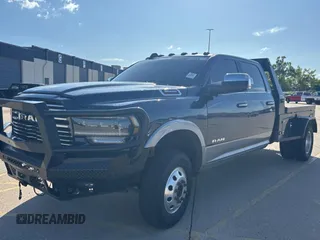 2021 Ram 3500 Laramie with VIN 3C63RRJL6MG592710, listed as a Copart auction lot 55697515 with 192,910 mi miles and Clean Title. Bid and sale history available at carsss.com. Image 2.