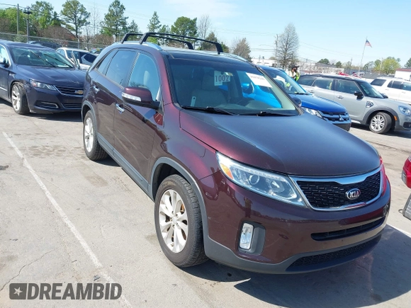 2015 Kia Sorento EX with VIN 5XYKU4A70FG630250, listed as a IAAI auction lot 41878246 with 86,078 mi miles. Bid and sale history available at carsss.com. Image 1.