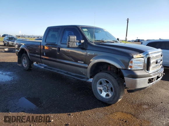 2005 Ford F-350 XL z VIN 1FTWW31P55EA45693, wystawiony jako Copart lot #66947005 z przebiegiem 193 308 mil mil oraz Czysty tytuł • Clean title. Historia ofert i sprzedaży dostępna na DreamBid. Obrazek 4.