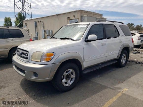 2001 Toyota Sequoia SR5 with VIN 5TDZT34A31S002021, listed as a Copart auction lot 66440264 with 233,006 mi miles and Salvage Title. Bid and sale history available at carsss.com. Image 1.