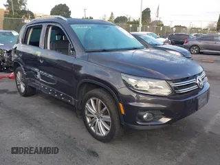 2016 Volkswagen Tiguan S with VIN WVGBV7AX5GW568438, listed as a IAAI auction lot 41434616 with 91,341 mi miles and . Bid and sale history available at DreamBid. Image 1.