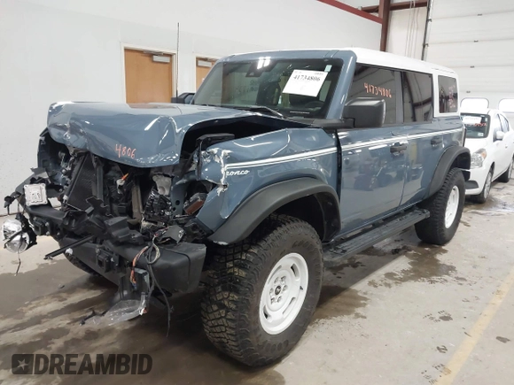 2023 Ford Bronco z VIN 1FMDE4DH2PLA40790, wystawiony jako IAAI lot #41734806 z przebiegiem 19 913 mil mil oraz . Historia ofert i sprzedaży dostępna na DreamBid. Obrazek 17.