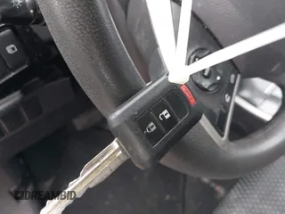 2018 Mitsubishi Outlander ES z VIN JA4AZ3A35JZ019378, wystawiony jako IAAI lot #42365556 z przebiegiem 98 449 mil mil oraz . Historia ofert i sprzedaży dostępna na DreamBid. Obrazek 11.